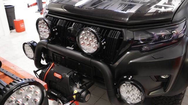 På besøk hos Arctic Trucks Norge i Drammen смотреть онлайн