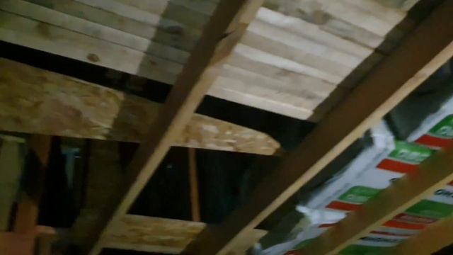 Каркасный дом своими руками. Часть 4. Установка дверей, утепление 2 этажа. #домсвоимируками