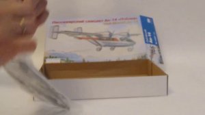 Коллекционная модель самолёта Ан-14"Пчёлка" в масштабе 1:144.