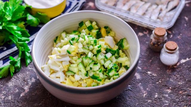 Окрошка с селедкой