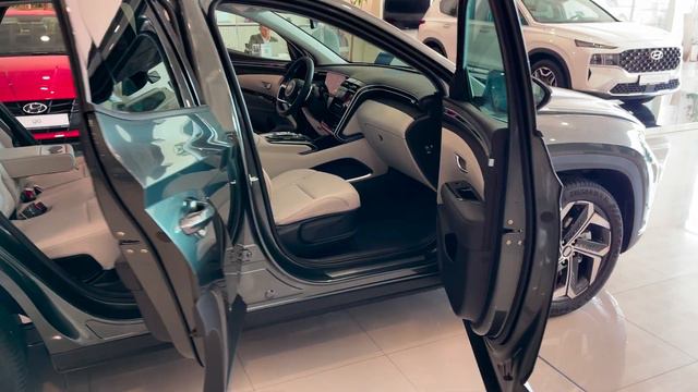 2022 Hyundai Tucson - Exterior and interior Details