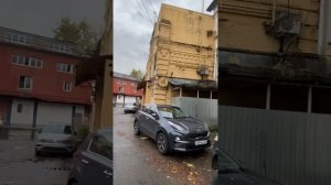 Задний двор из сериала ,,Кухня’’ (Клод Монет снесли:(