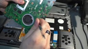 Asus N750J не видит жесткий диск