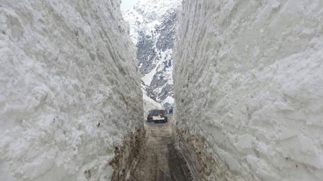 СРОЧНО! 18 НОЯБРЯ УЖАС ПЕРЕВАЛЕ ТАДЖИКИСТАНА УМЕР НОВОСТИ СЕГОДНЯ ТАДЖИКИСТАНА ДУШАНБЕ - ХУДЖАНД смотреть онлайн
