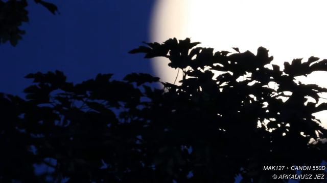 MAK127 Moon 4 (Patrzymy na Księżyc przez teleskop) смотреть онлайн