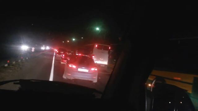 Как пропускают скорую в Санкт-Петерубрге смотреть онлайн