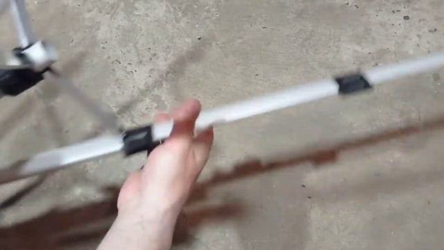 Штатив для лазерного рівня