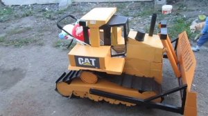 бульдозер D9R своими руками из картона