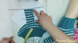 Нарядные высокие тапочки следки. Простые следки спицами.