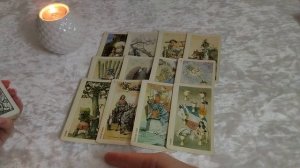 КАКИЕ МЫСЛИ О ТЕБЕ НЕ ДАЮТ ЕМУ ПОКОЯ? Таро гадание