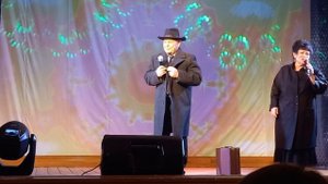 "Я не буду целовать холодных рук", исп. А. Шуваев