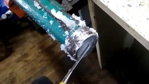 Как выправить мятый глушитель?