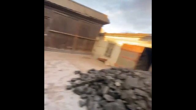 Руслан Гительман ест колбасу и не поделился с барсиком смотреть онлайн