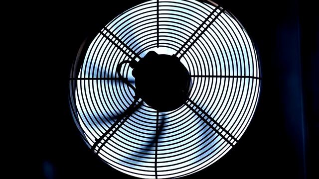 Industrial exhaust fan sound. Звук промышленного вытяжного вентилятора