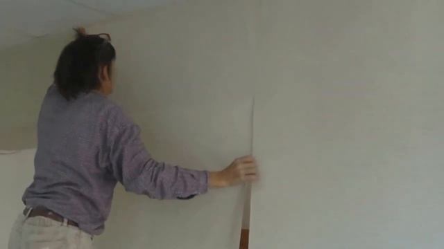 Поклейка виниловых обоев