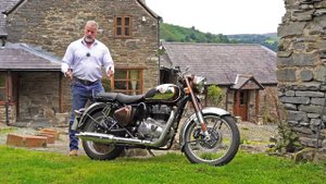 Long Term Review | Royal Enfield Classic 350 | The Pure Essence of this Modern Classic Motorcycle.