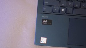 Makin ULTRA Cantik!! - ASUS Zenbook 14 OLED UX3405