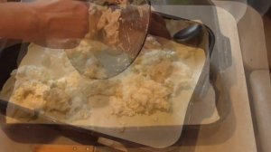 ГОТОВИМ пирог из слоёного теста с творожно-яблочной начинкой.