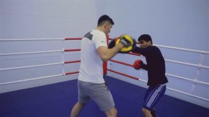 Отработка ударной техники по лапам