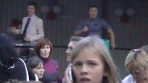Звезды нам светят в ночи (live). (Искорки).