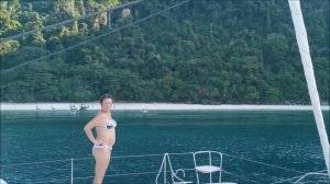 С Пхукета на катамаране на острова Пхи Пхи и обратно