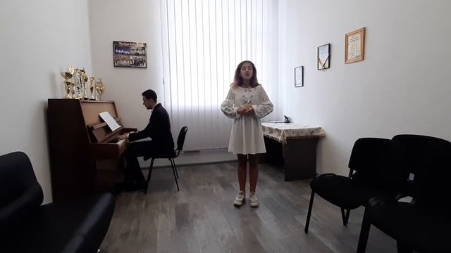 "Нащо мені чорні брови" - виконує Катерина Шпеник смотреть онлайн