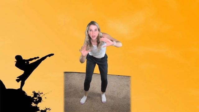 EASY Brazilian Capoeira for Kids | Basic Ginga Step смотреть онлайн