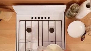 манная каша на воде без молока с медом и сливочным маслицем. Рецепт на сотку