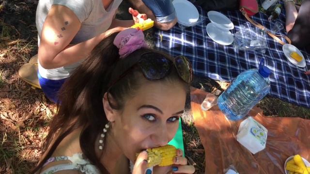 Хаус люди на день рождении Ильи)) смотреть онлайн