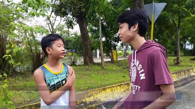 Grade 10 English TV Broadcasting Project | News Flash смотреть онлайн