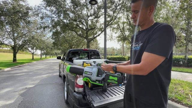 EGO 650 CFM Cordless Blower PRODUCT REVIEW! Any GOOD for Car Detailing? смотреть онлайн