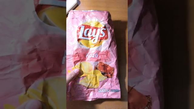 как приклеить упаковку от чипсов на дневник смотреть онлайн
