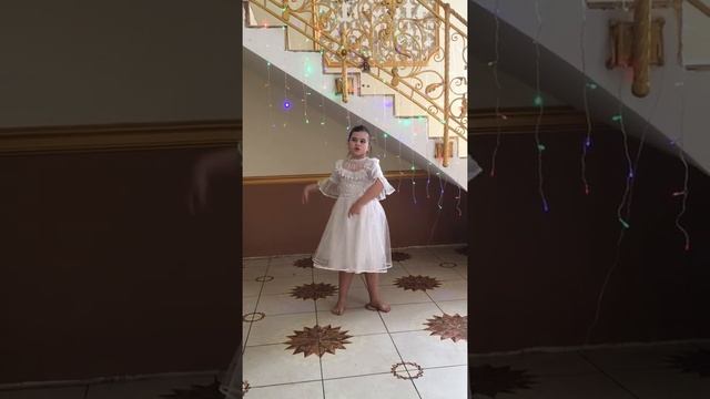 Золушка песня. Поет Милана Мила. Хоть поверьте, хоть проверьте! Супер исполнение!!! Красивая песня смотреть онлайн