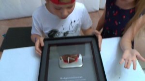 СЕРЕБРЯННАЯ КНОПКА ЮТУБА YouTube // The YouTube Silver Play Button VLOG