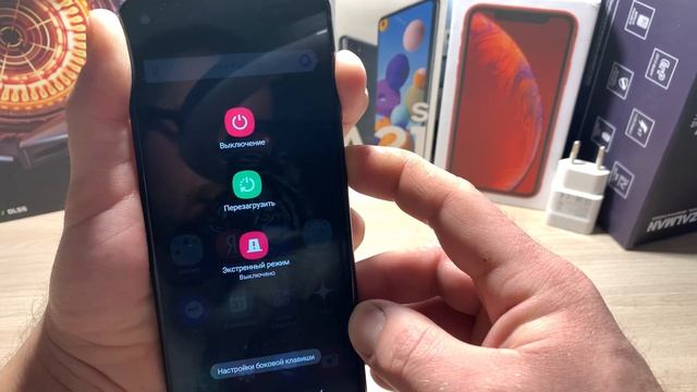 Вот что делать если Самсунг перестал Реагировать на касание / Работать экран / Дисплей завис Samsun