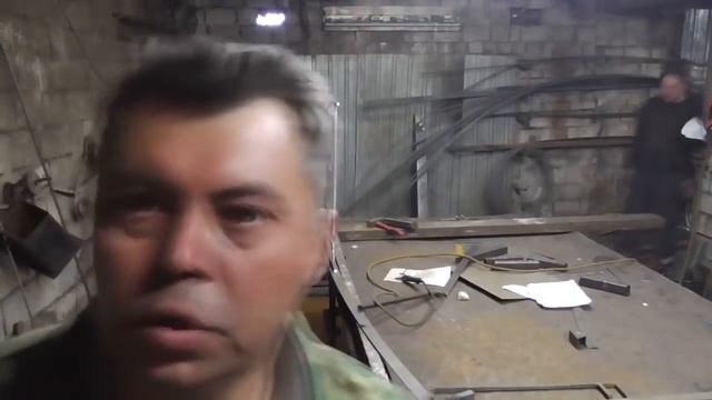 Загиб кованых перил винтом. повтор.. АнтиковкА смотреть онлайн