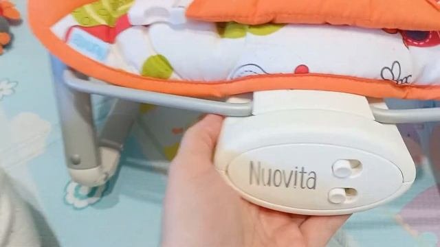 Детский шезлонг с вибрацией