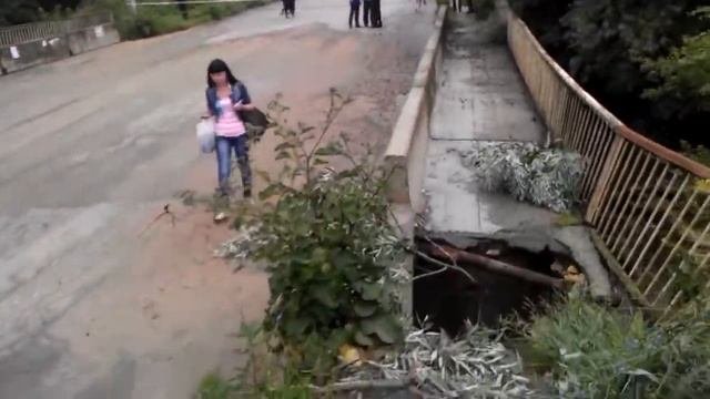 Разрушенный мост в Ставрополе (Destroyed Bridge In Stavropol)