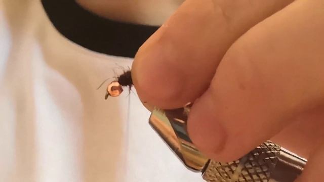 Мушка на хариуса, имитация овода. смотреть онлайн