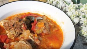 Баранина с баклажанами в казане