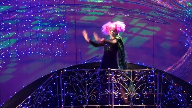 Анонс детской музыкальной сказки "Планета поющих ёлок" смотреть онлайн