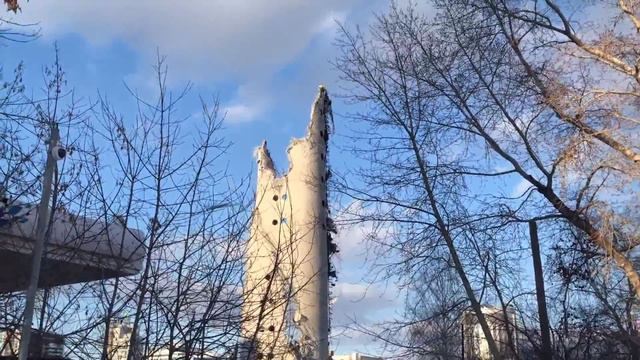 Башня не вся упала!🤯 смотреть онлайн