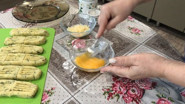 Картофельные котлеты С зеленью и сыром