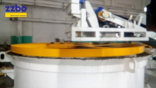 Вибропресс КС-20 с бетоноукладчиком в городке Калинковичи!