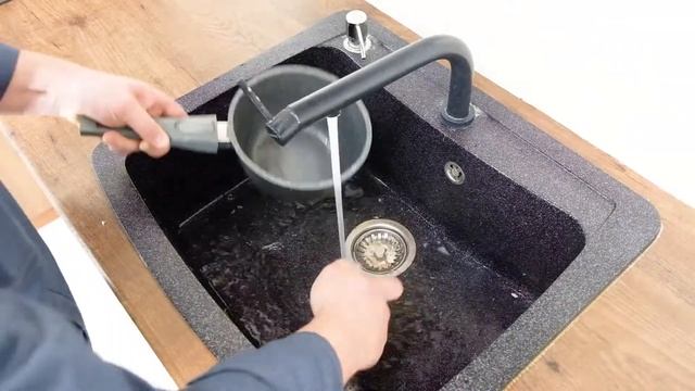 Тест сотейников на практичность [готовим рис и карамель из сахара] смотреть онлайн