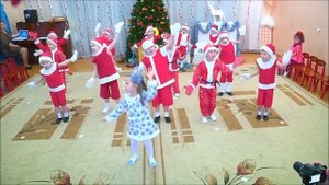 Дети танцуют БУРАТИНО