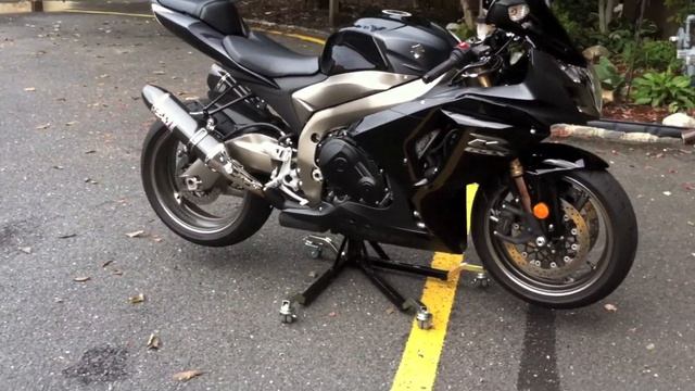 Bursig Stand L1 GSXR 1000 смотреть онлайн