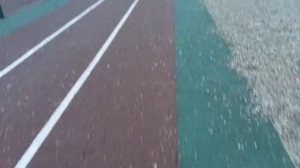 Спортивный комплекс. К имеющимся проблемам подсыпали камушек.  Дренаж на футбольном поле 5+.