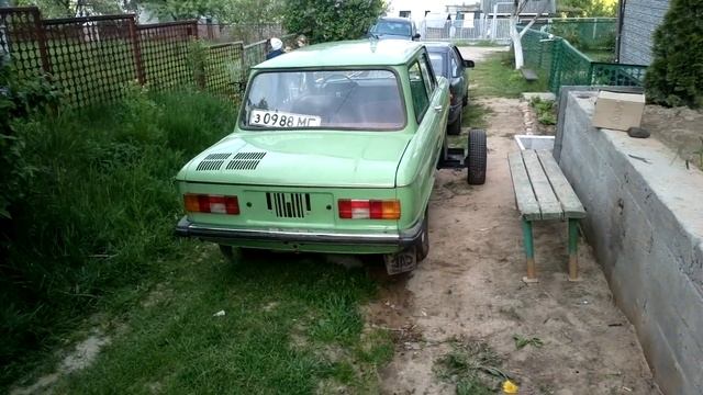 Нашли запорожец, который простоял в гараже 20 лет... смотреть онлайн