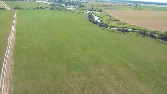 Бреющий полет над рекой на мотопараплане смотреть онлайн